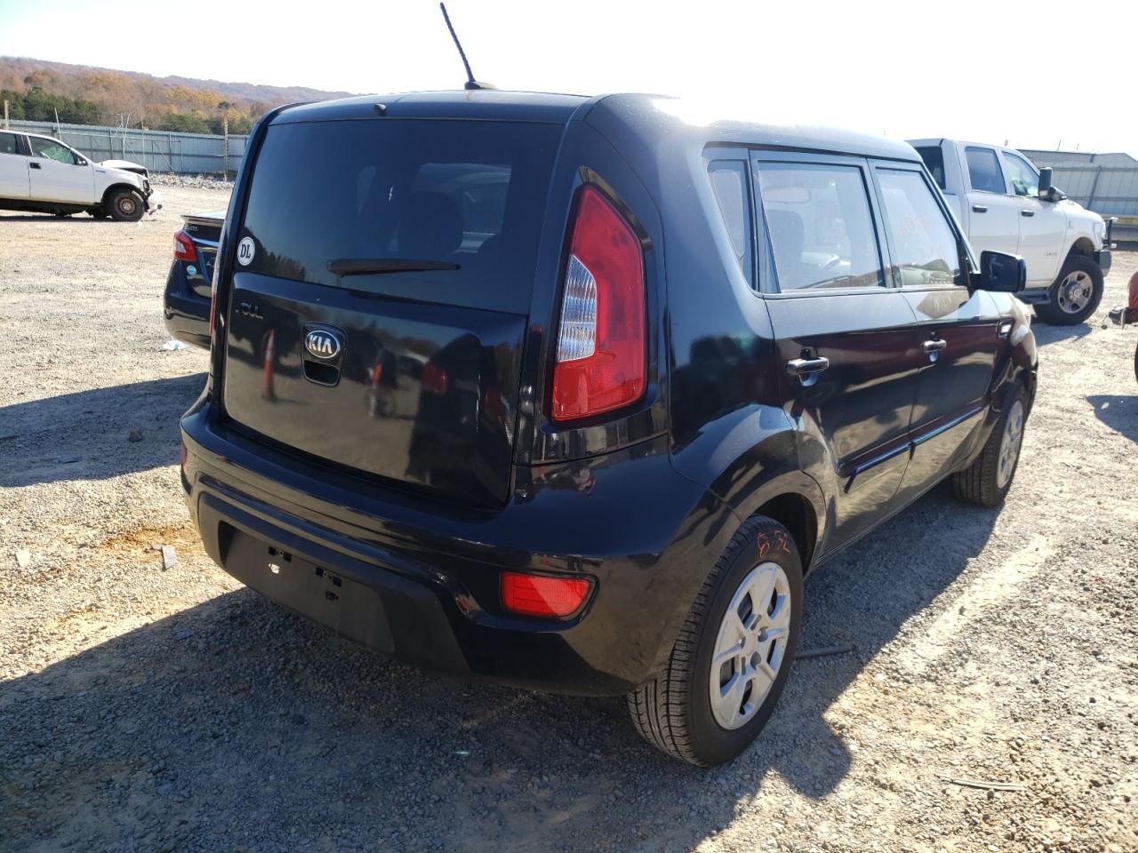 Photo 4 from auction – 2013 KIA SOUL with VIN KNDJT2A50D7583572