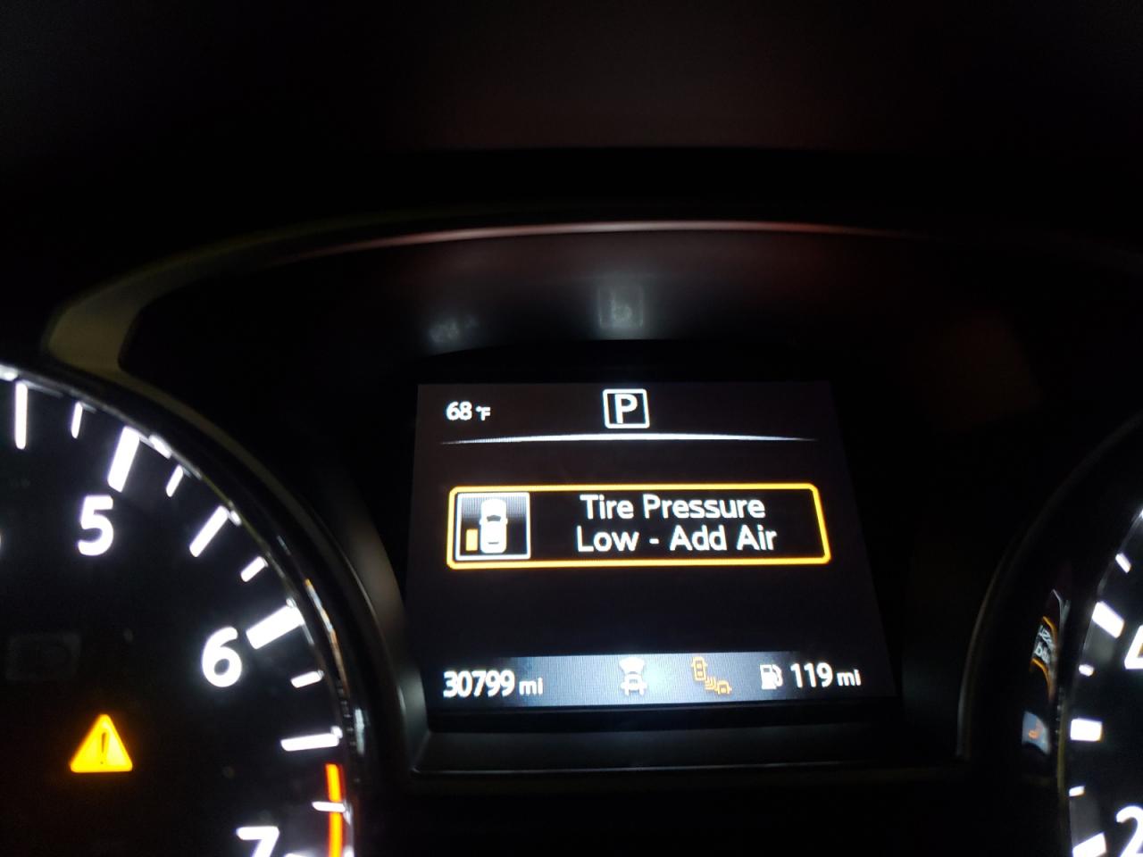 Photo 8 from auction – 2019 NISSAN PATHFINDER with VIN 5N1DR2MN4KC633784