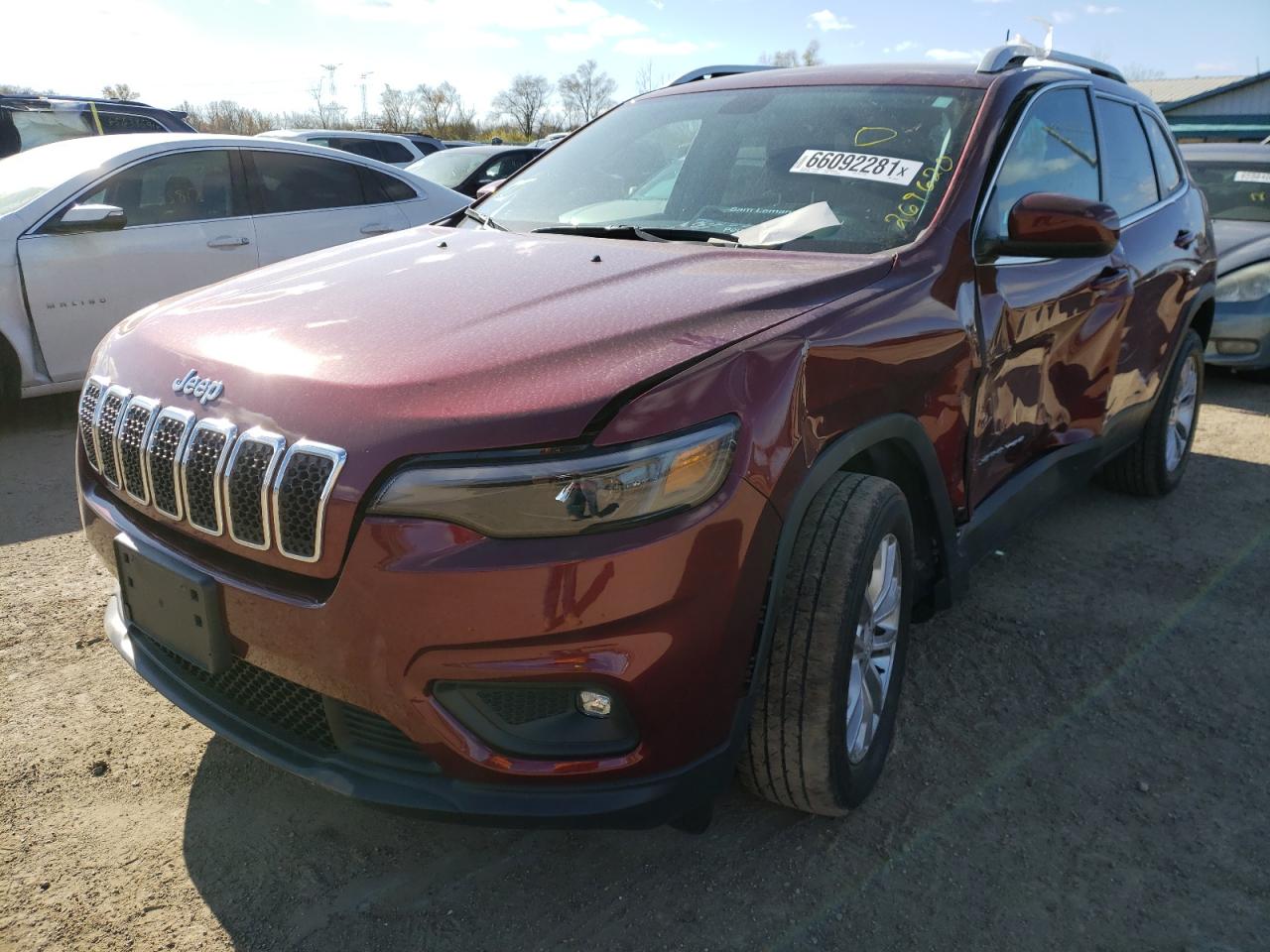 Photo 2 from auction – 2019 JEEP CHEROKEE L with VIN 1C4PJLCB5KD269620