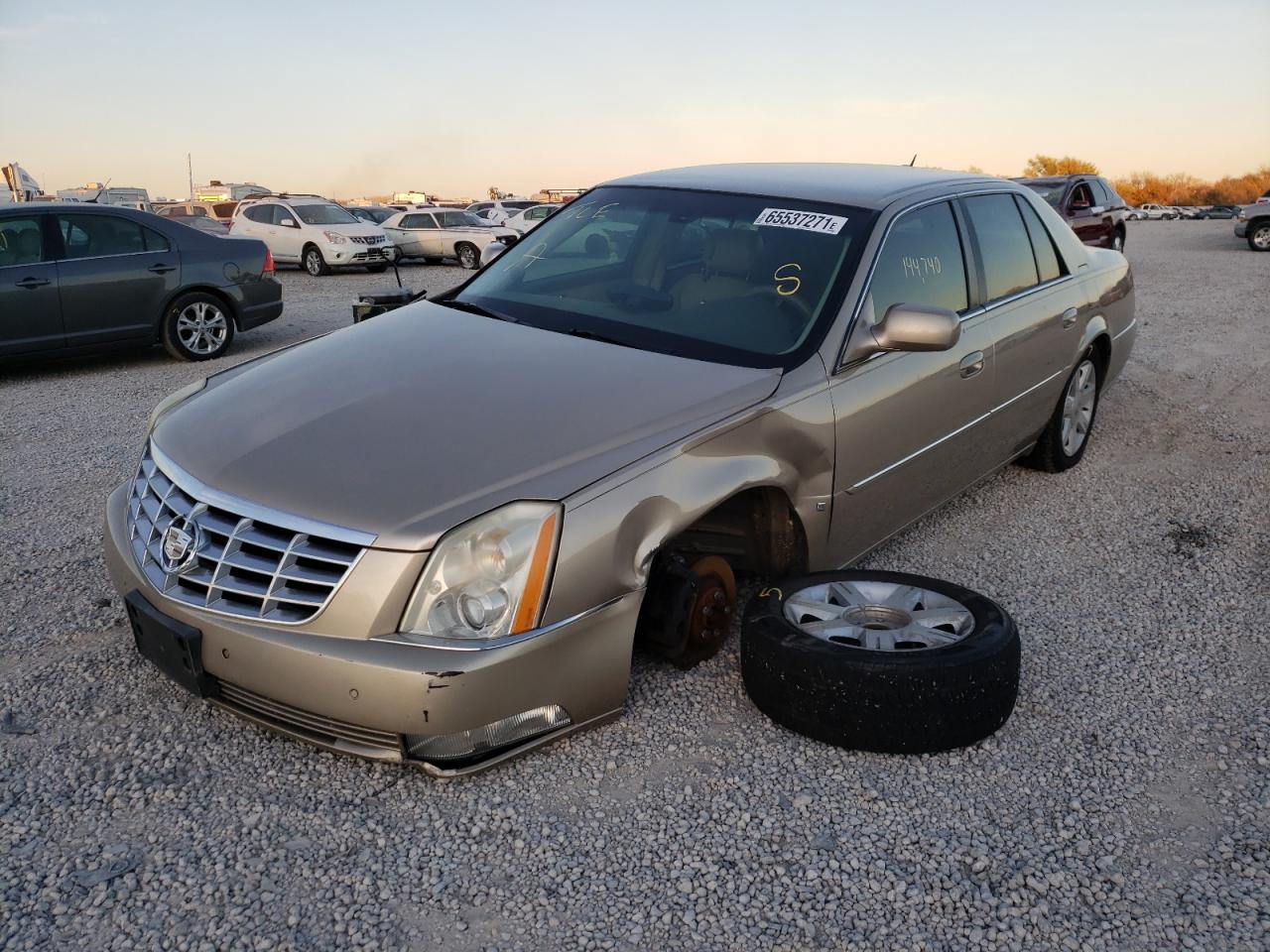 Photo 2 from auction – 2006 CADILLAC DTS with VIN 1G6KD57YX6U100553
