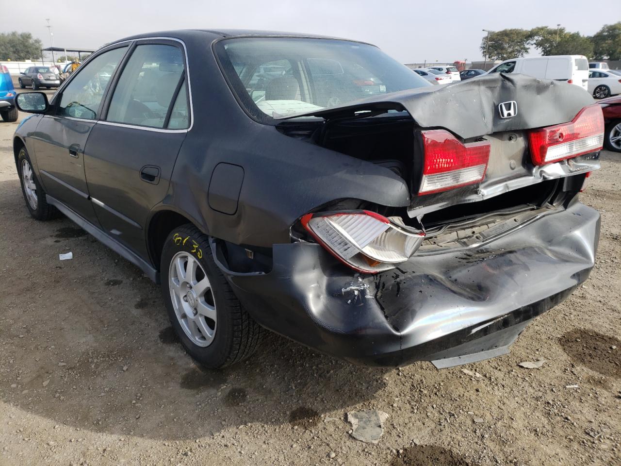 Photo 3 from auction – 2002 HONDA ACCORD with VIN 1HGCG66882A119342