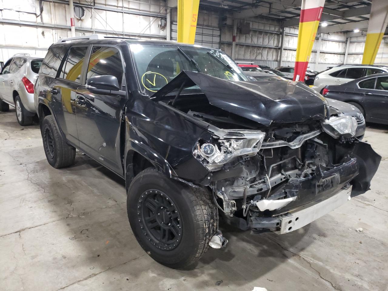 TOYOTA 4RUNNER SR 2015 with VIN JTEBU5JR3F5205083 - Photo from auction