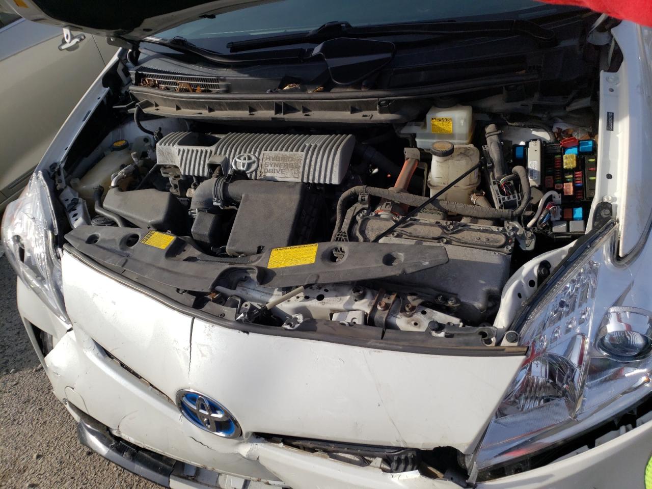 Photo 7 from auction – 2012 TOYOTA PRIUS with VIN JTDKN3DU3C5387515