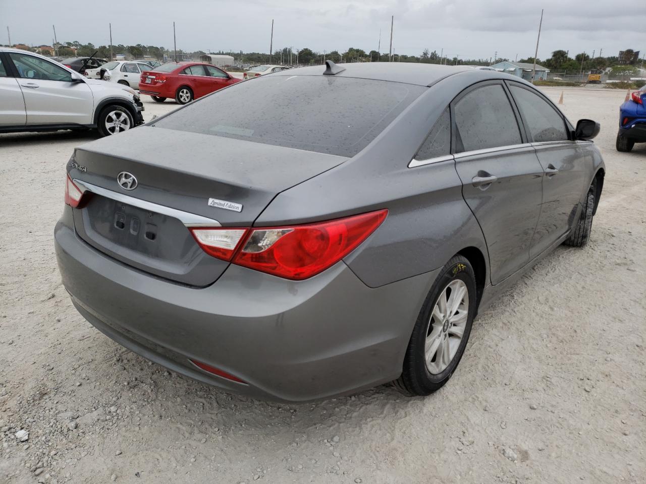 Photo 4 from auction – 2011 HYUNDAI SONATA GLS with VIN 5NPEB4AC3BH182914