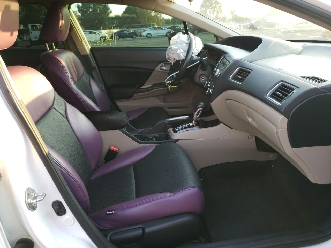 Photo 5 from auction – 2014 HONDA CIVIC LX with VIN 19XFB2F55EE271363