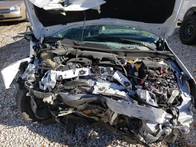 Photo 7 from auction – 2015 CHEVROLET MALIBU 1LT with VIN 1G11C5SL4FU112679