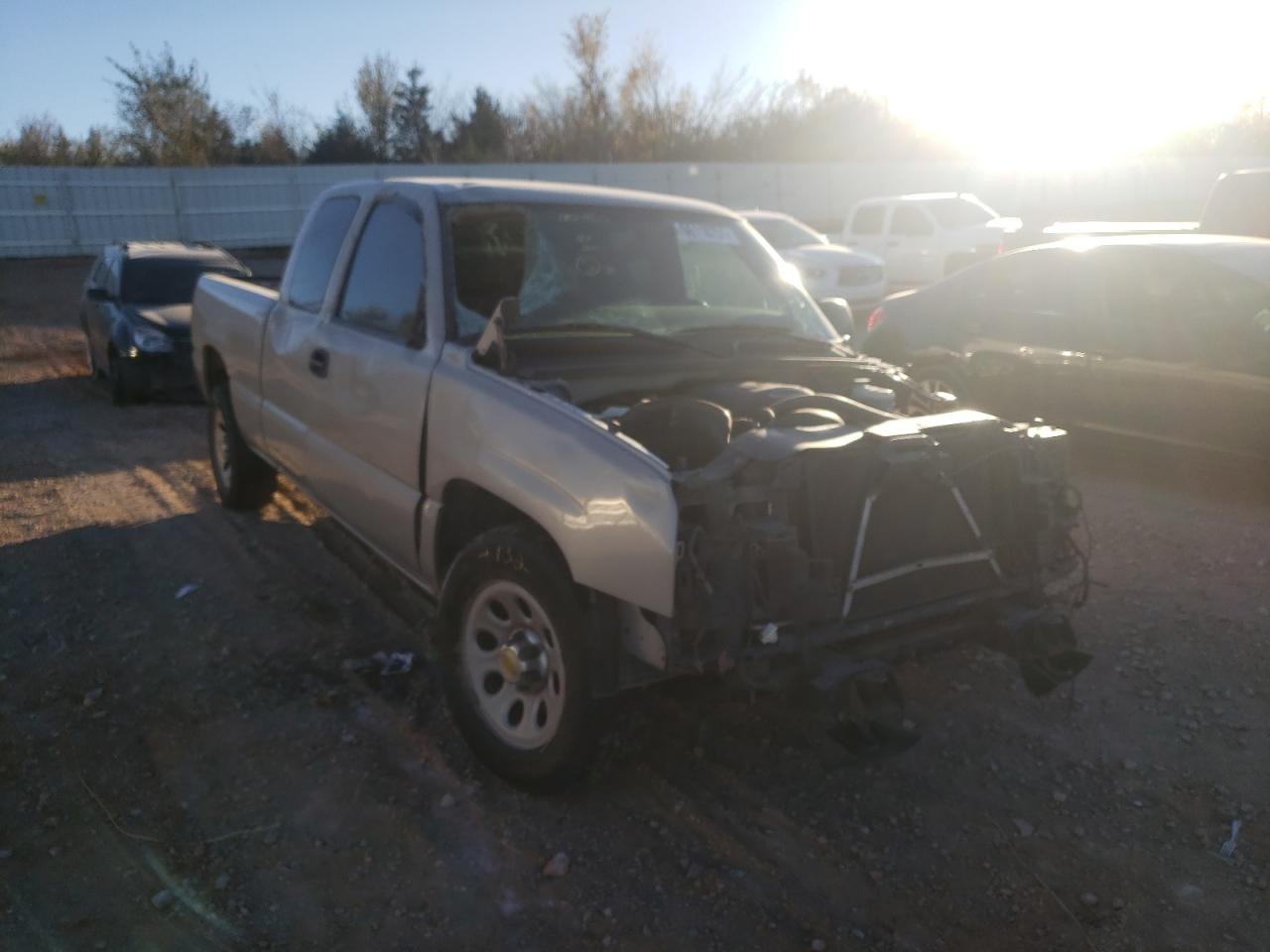 CHEVROLET SILVERADO 2007 with VIN 1GCEC19V37Z182462 - Photo from auction