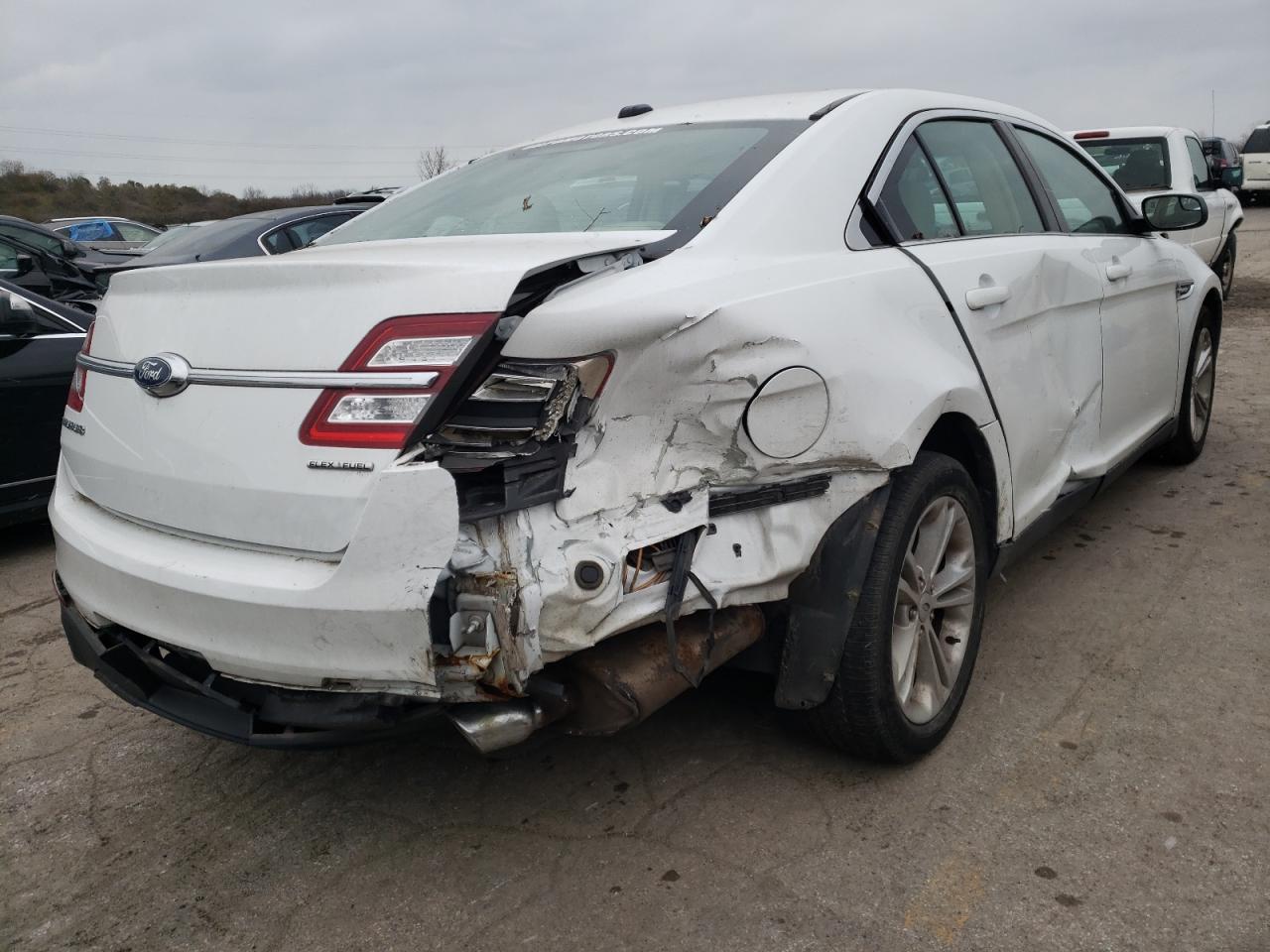 Photo 4 from auction – 2017 FORD TAURUS SE with VIN 1FAHP2D81HG113331