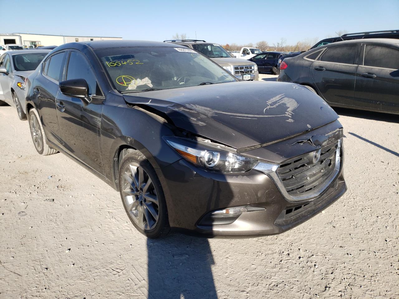 MAZDA 3 TOURING 2018 with VIN 3MZBN1V39JM166452 - Photo from auction