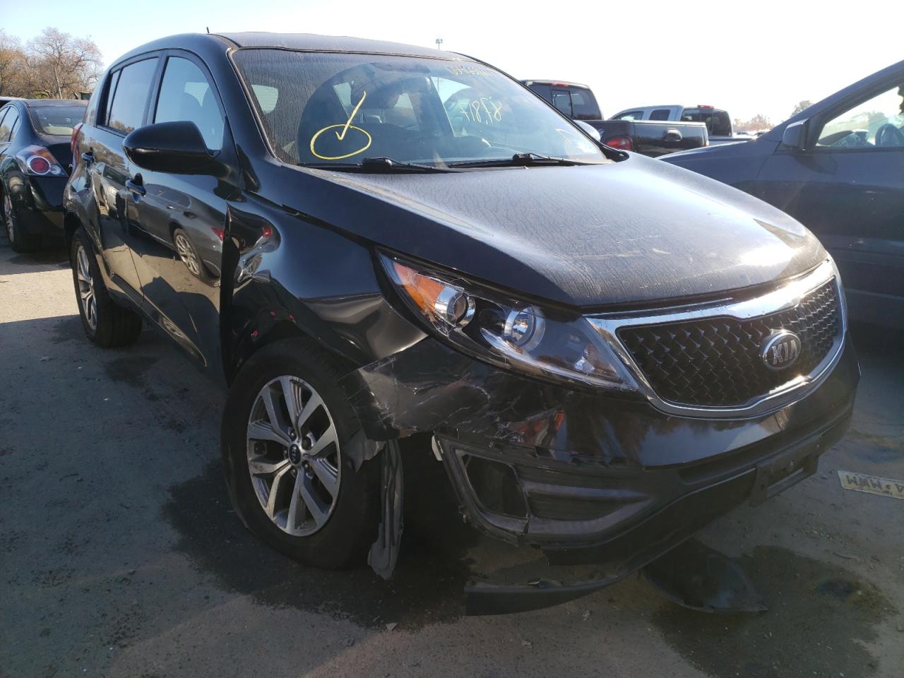 KIA SPORTAGE L 2015 with VIN KNDPBCAC1F7741065 - Photo from auction