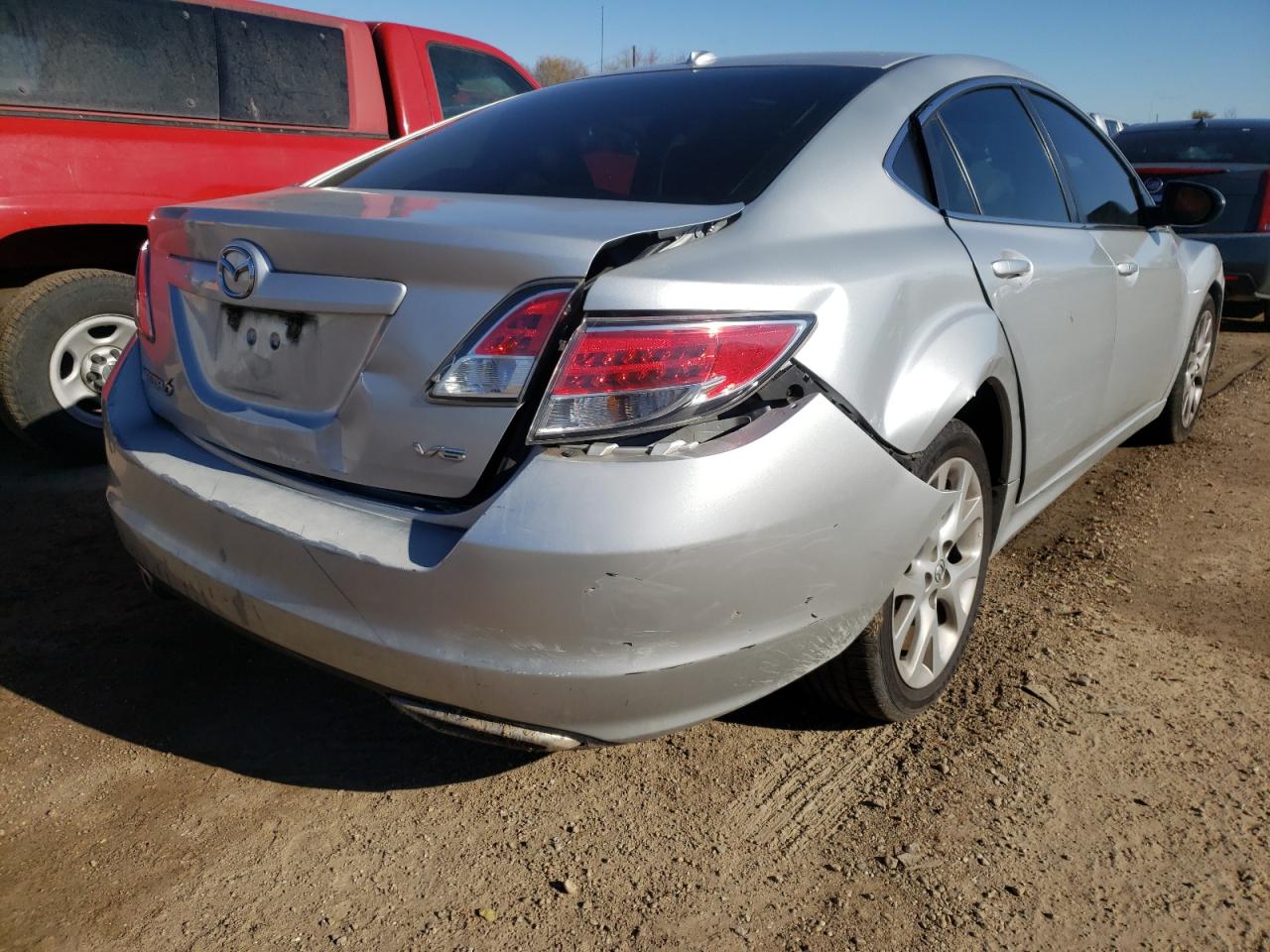 Photo 4 from auction – 2009 MAZDA 6 S with VIN 1YVHP82B495M16011