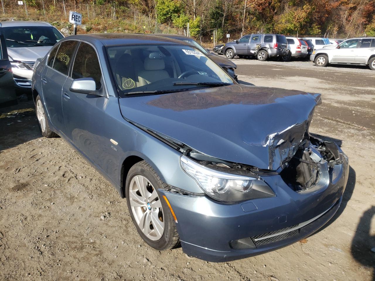 BMW 528 XI 2010 with VIN WBANV1C50AC389529 - Photo from auction