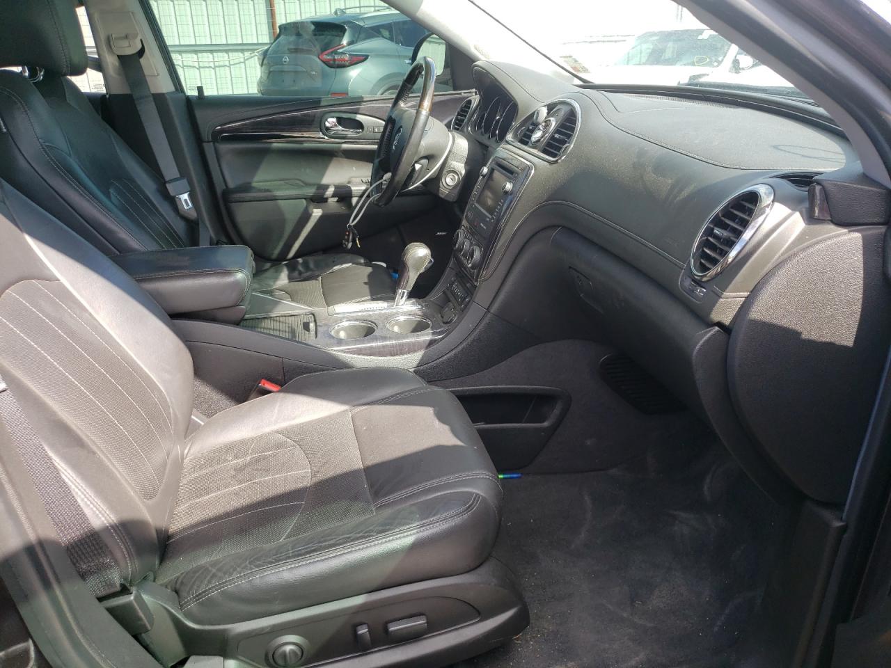 Photo 5 from auction – 2016 BUICK ENCLAVE with VIN 5GAKRBKD8GJ210250