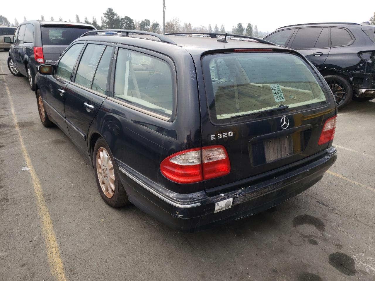 Photo 3 from auction – 2002 MERCEDES-BENZ E320 with VIN WDBJH65J52B430808