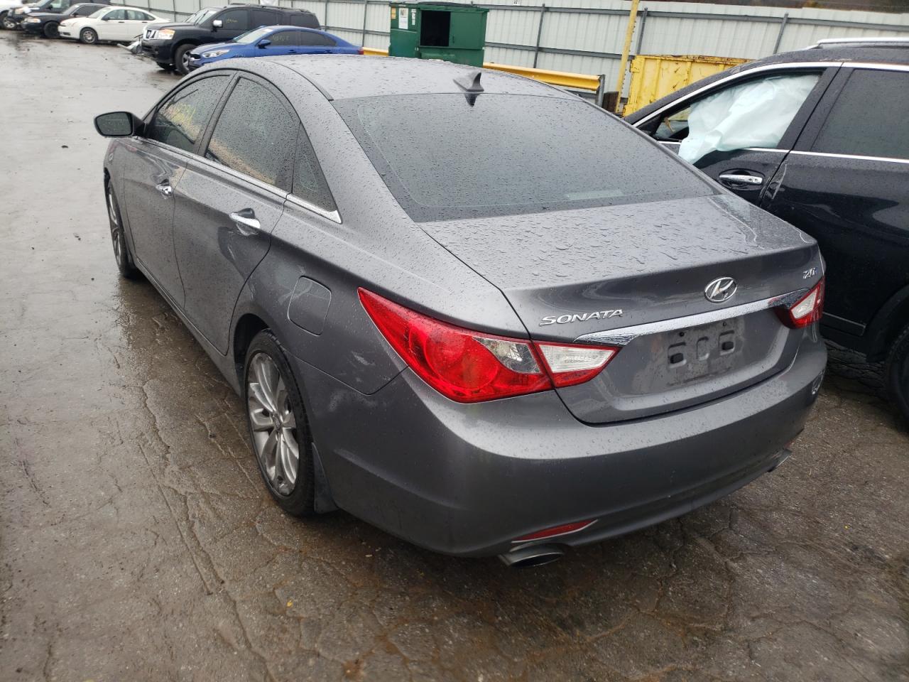 Photo 3 from auction – 2011 HYUNDAI SONATA SE with VIN 5NPEC4AB2BH316865
