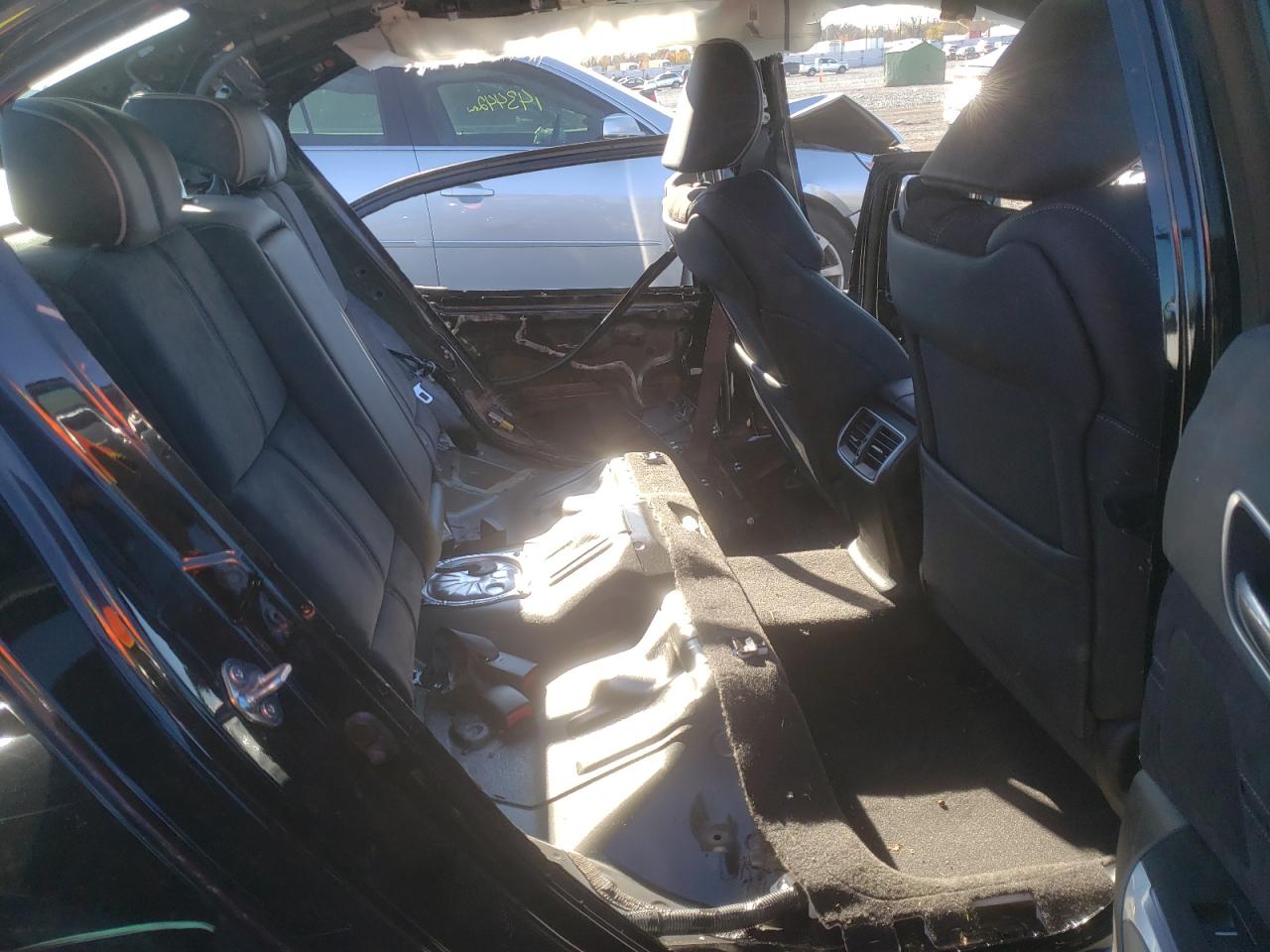 Photo 6 from auction – 2020 ACURA TLX TECHNO with VIN 19UUB1F62LA011823