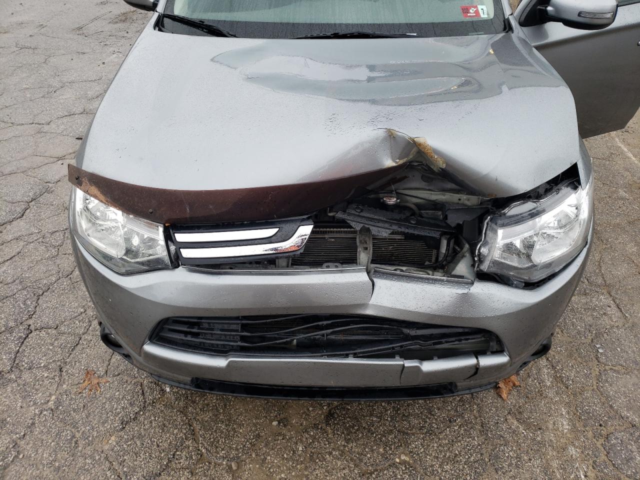 Photo 7 from auction – 2014 MITSUBISHI OUTLANDER with VIN JA4AZ3A32EZ005931