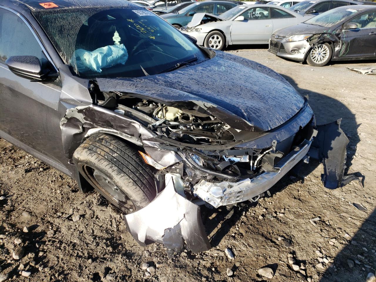 Photo 9 from auction – 2019 HONDA CIVIC LX with VIN 2HGFC2F62KH562085