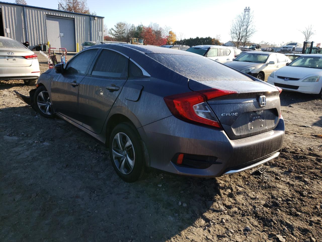 Photo 3 from auction – 2019 HONDA CIVIC LX with VIN 2HGFC2F62KH562085