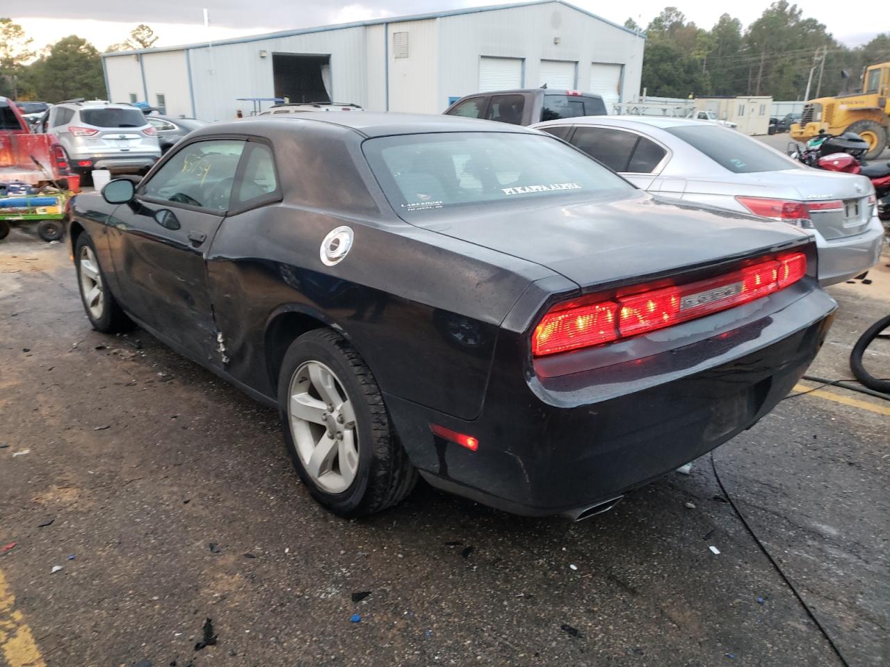 Photo 3 from auction – 2014 DODGE CHALLENGER with VIN 2C3CDYAG7EH274623