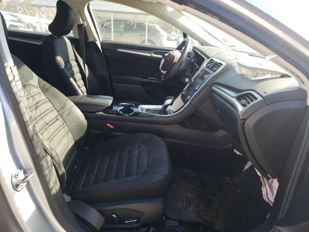 Photo 5 from auction – 2015 FORD FUSION SE with VIN 1FA6P0H74F5117816