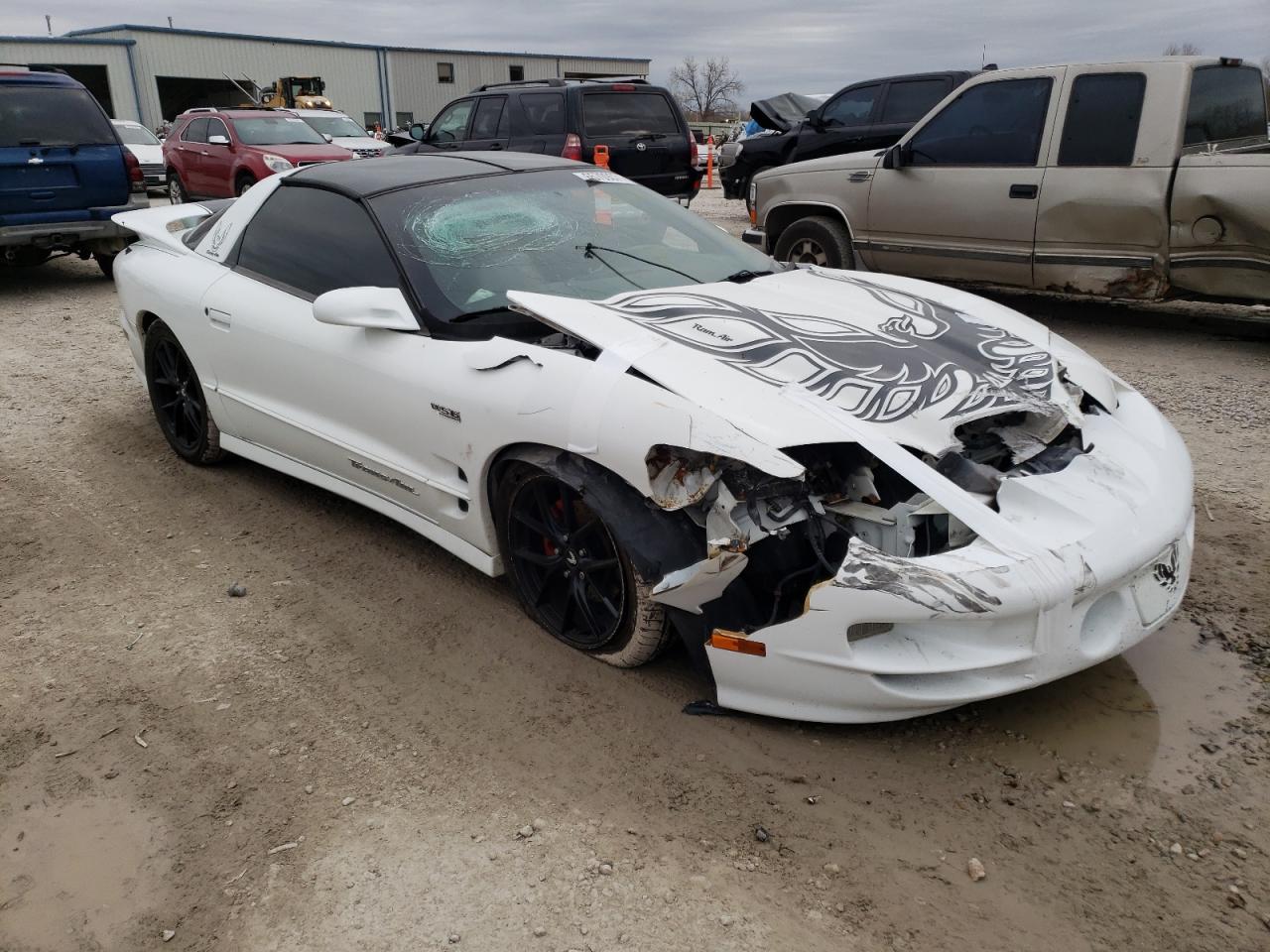 PONTIAC FIREBIRD F 2001 with VIN 2G2FV22G312145166 - Photo from auction