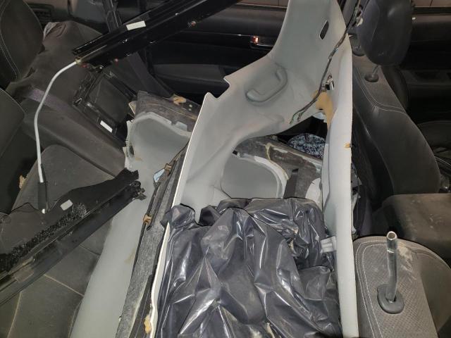 Photo 6 from auction – 2011 KIA SORENTO EX with VIN 5XYKU4A25BG117011
