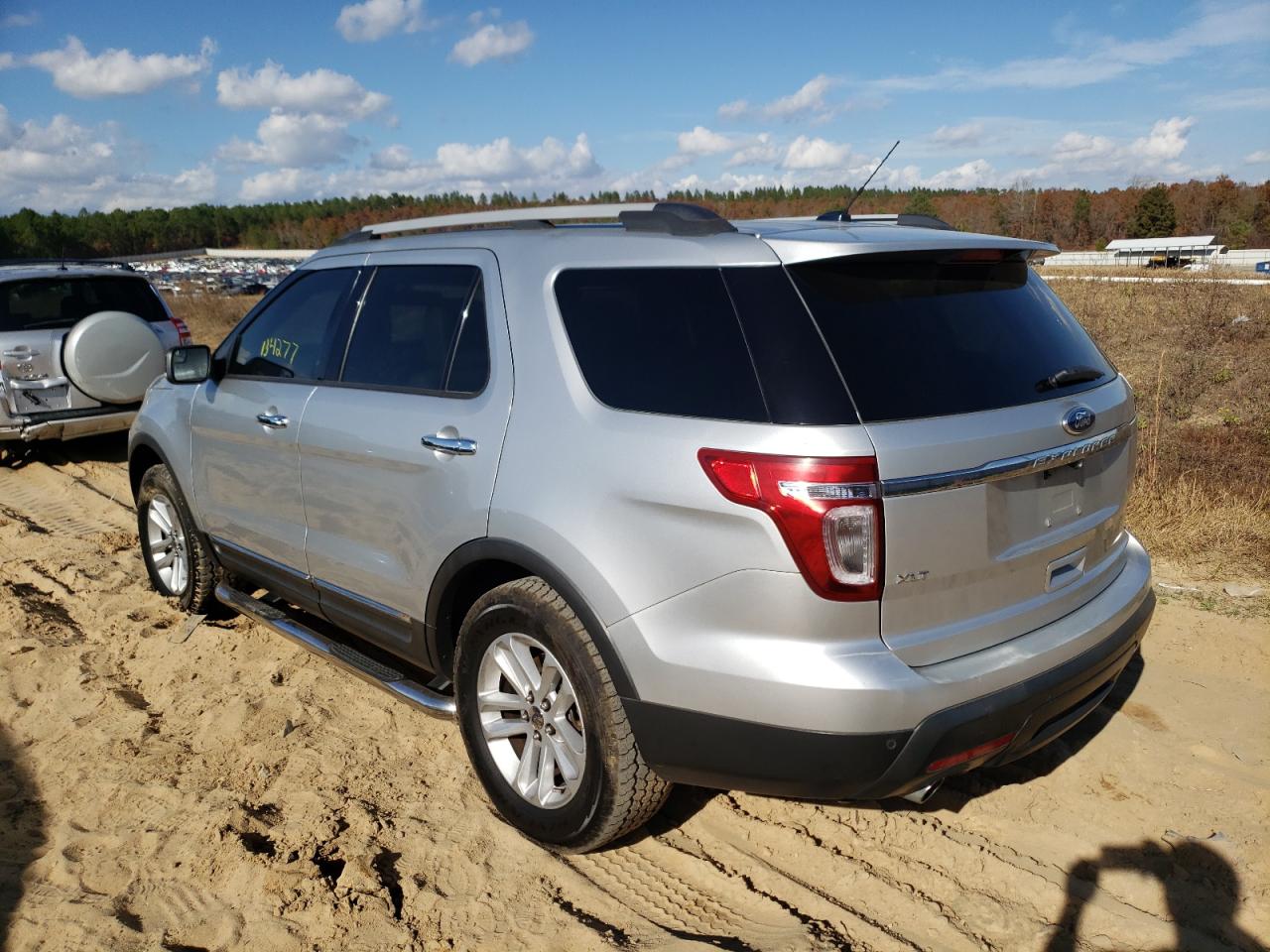 Photo 3 from auction – 2011 FORD EXPLORER X with VIN 1FMHK7D81BGA20866