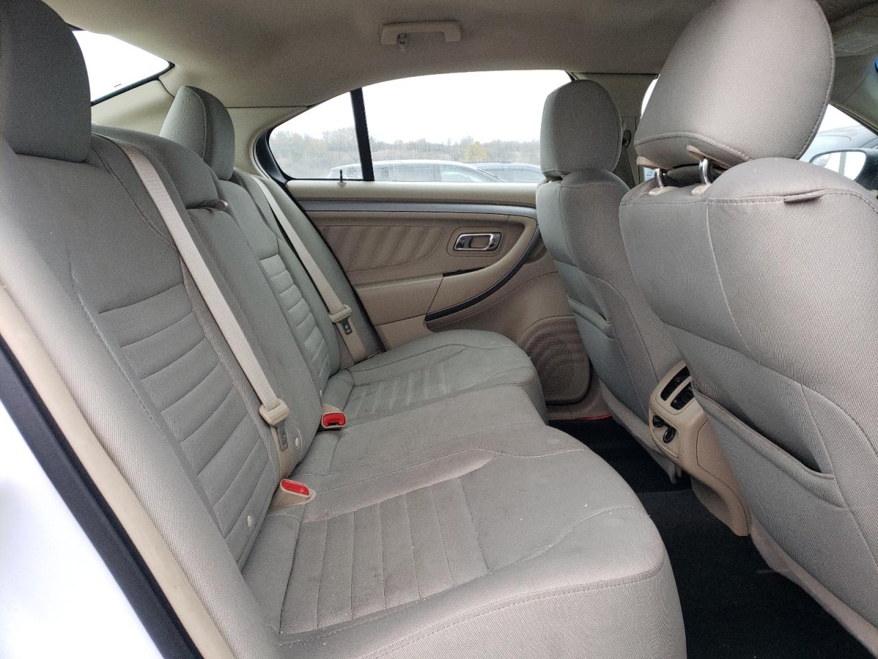 Photo 6 from auction – 2017 FORD TAURUS SE with VIN 1FAHP2D81HG113331
