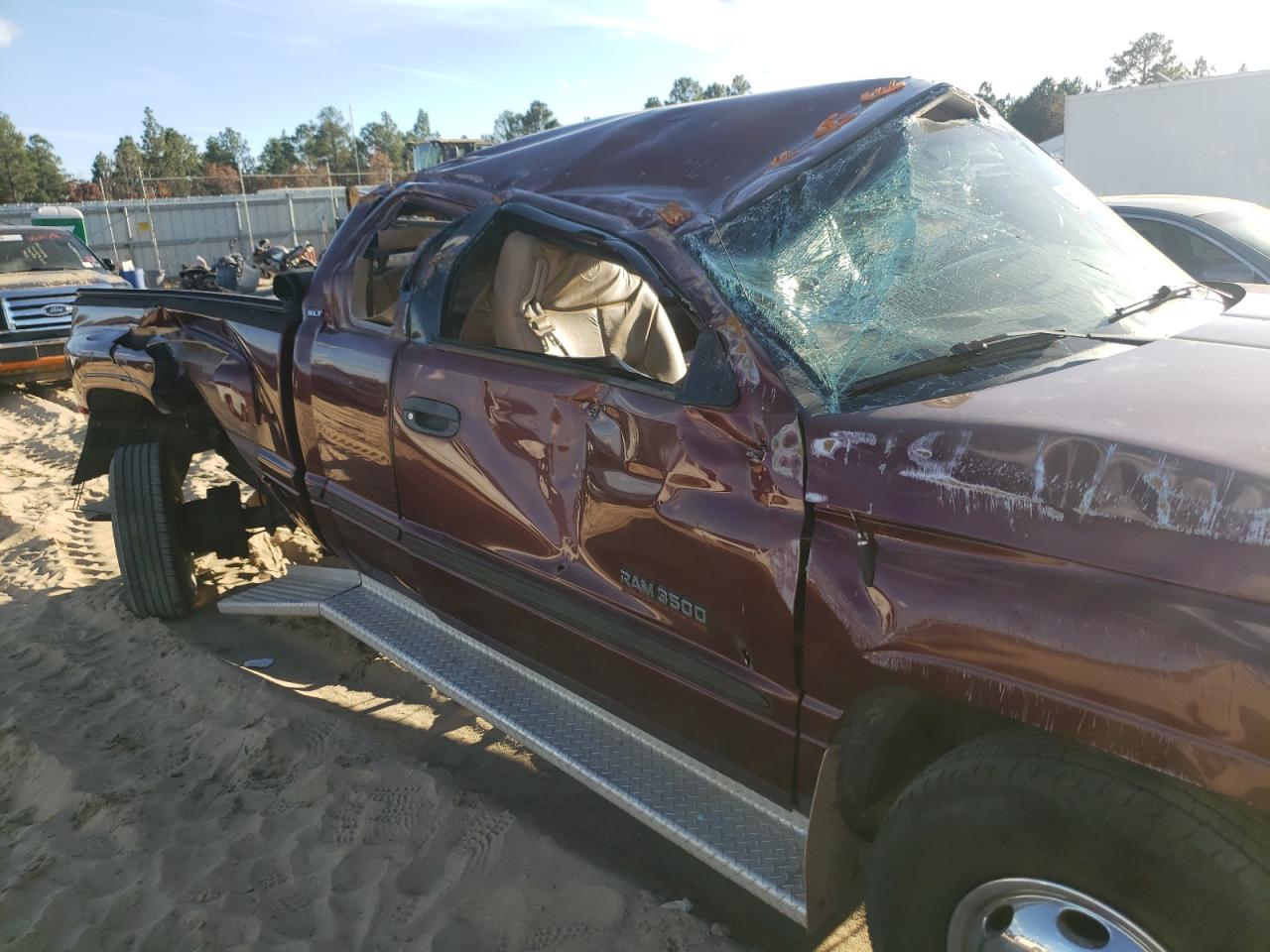 Photo 9 from auction – 2000 DODGE RAM 3500 with VIN 1B7MC3366YJ130493