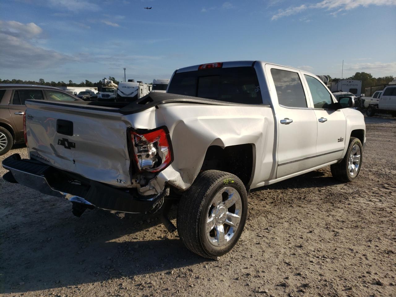 Photo 4 from auction – 2015 CHEVROLET SILVERADO with VIN 3GCPCSEC9FG198652