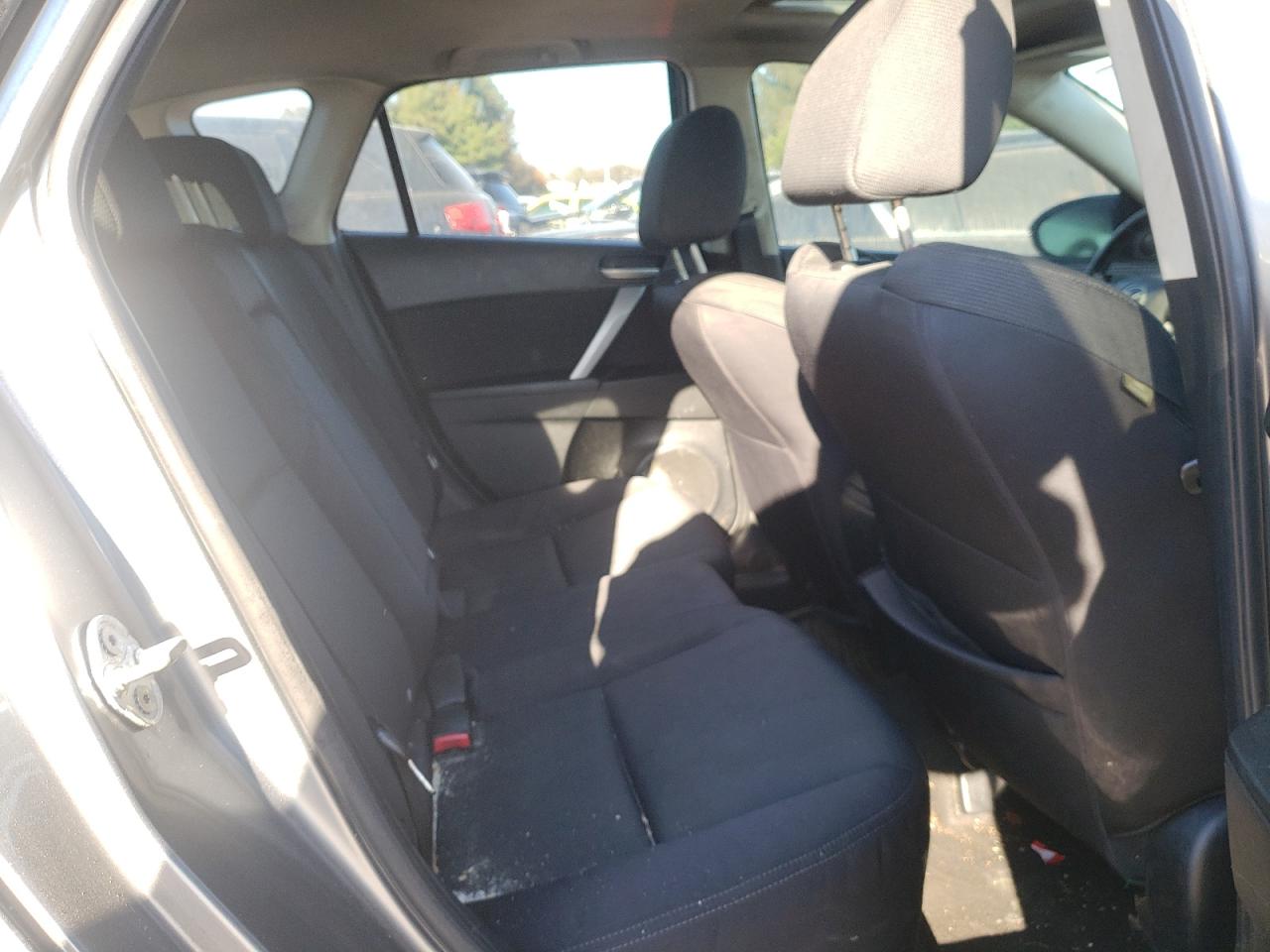 Photo 6 from auction – 2010 MAZDA 3 S with VIN JM1BL1H58A1111770