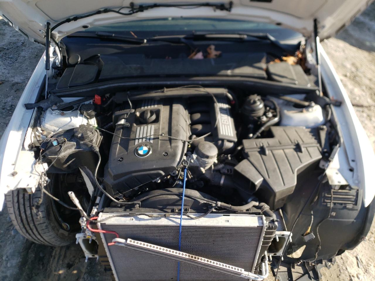 Photo 7 from auction – 2012 BMW 128 I with VIN WBAUP7C53CVP23813