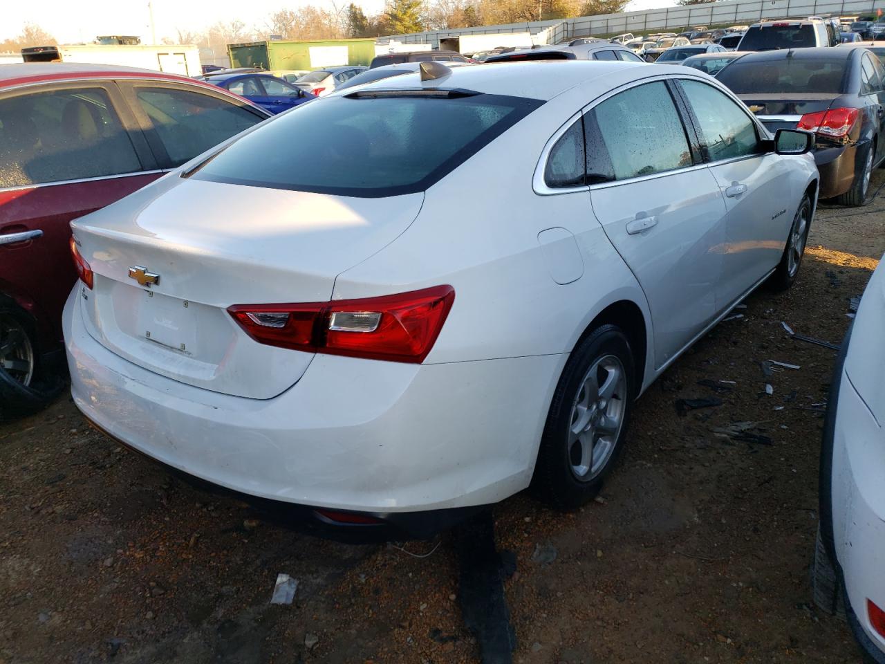 Photo 4 from auction – 2018 CHEVROLET MALIBU LS with VIN 1G1ZB5ST3JF136295
