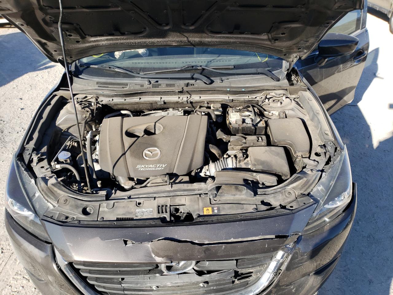 Photo 7 from auction – 2018 MAZDA 3 TOURING with VIN 3MZBN1V39JM166452