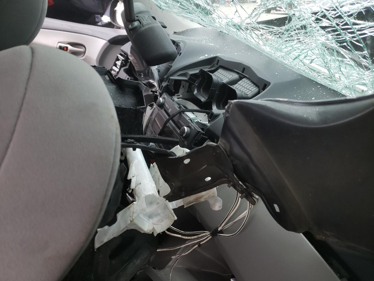 Photo 9 from auction – 2011 TOYOTA COROLLA BA with VIN 2T1BU4EE2BC664463