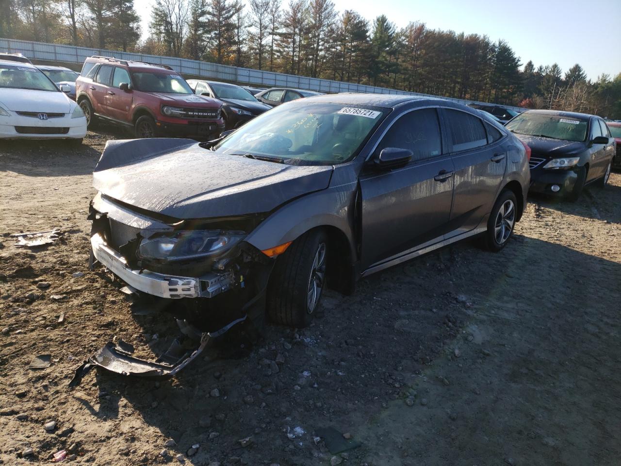 Photo 2 from auction – 2019 HONDA CIVIC LX with VIN 2HGFC2F62KH562085