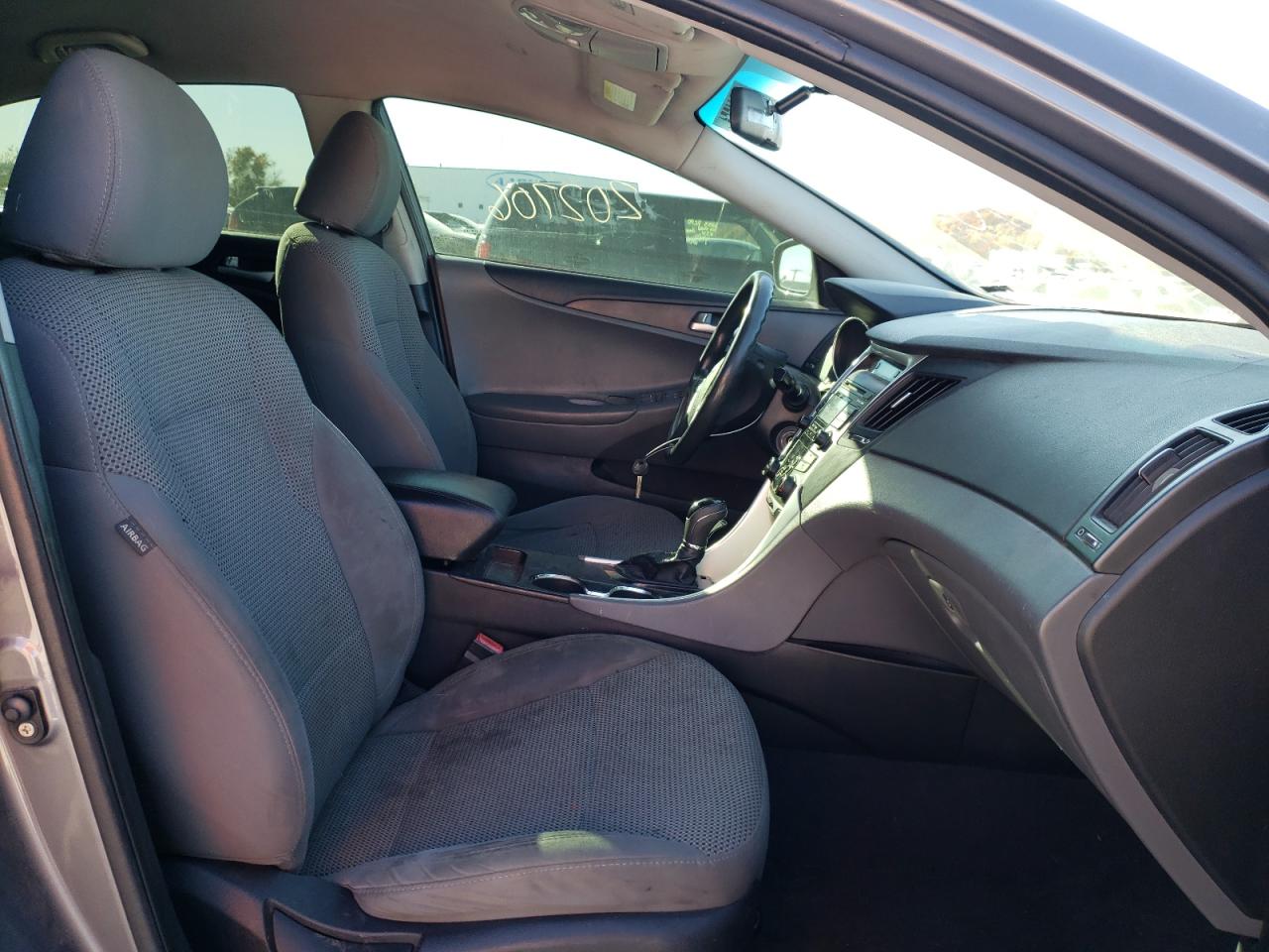 Photo 5 from auction – 2011 HYUNDAI SONATA GLS with VIN 5NPEB4AC1BH284955
