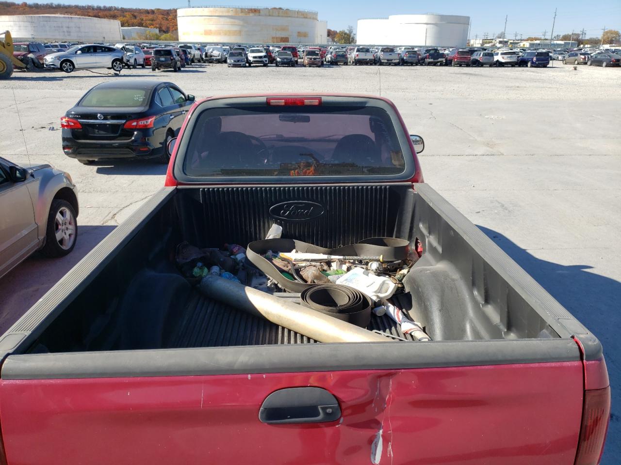 Photo 6 from auction – 2003 FORD F150 with VIN 2FTRF17233CA54702