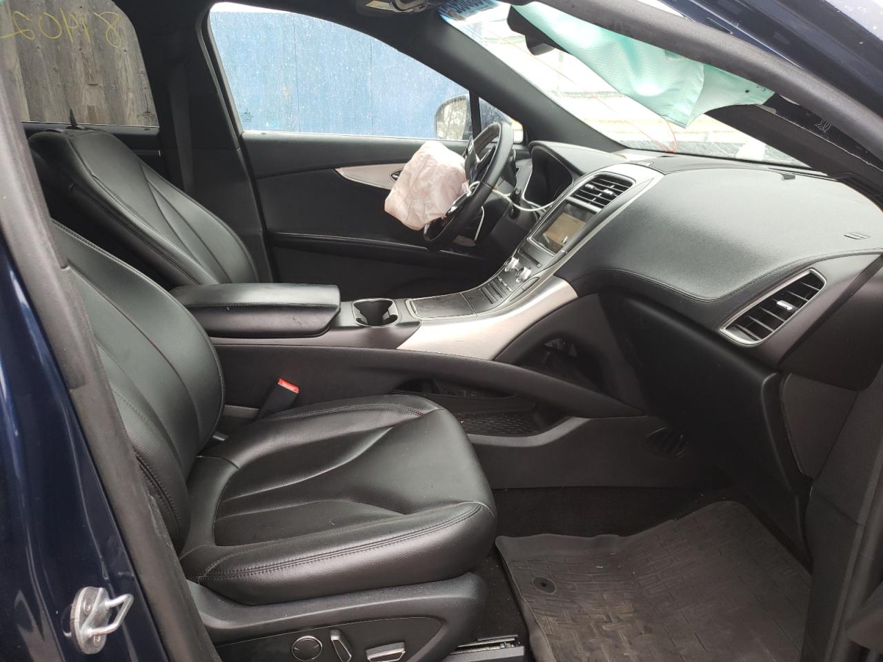 Photo 5 from auction – 2017 LINCOLN MKX PREMIE with VIN 2LMPJ6JR7HBL33883