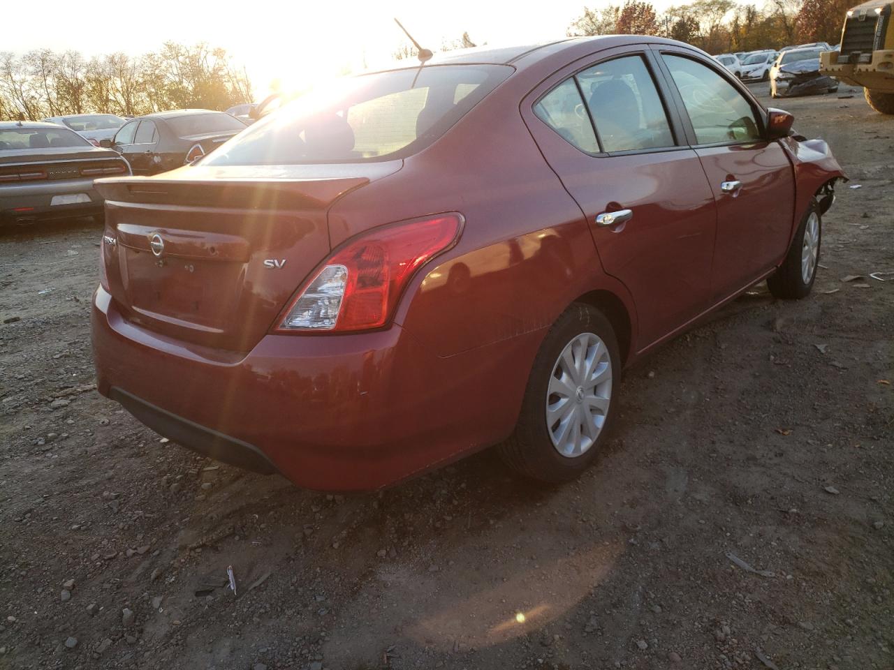 Photo 4 from auction – 2019 NISSAN VERSA S with VIN 3N1CN7AP7KL825447