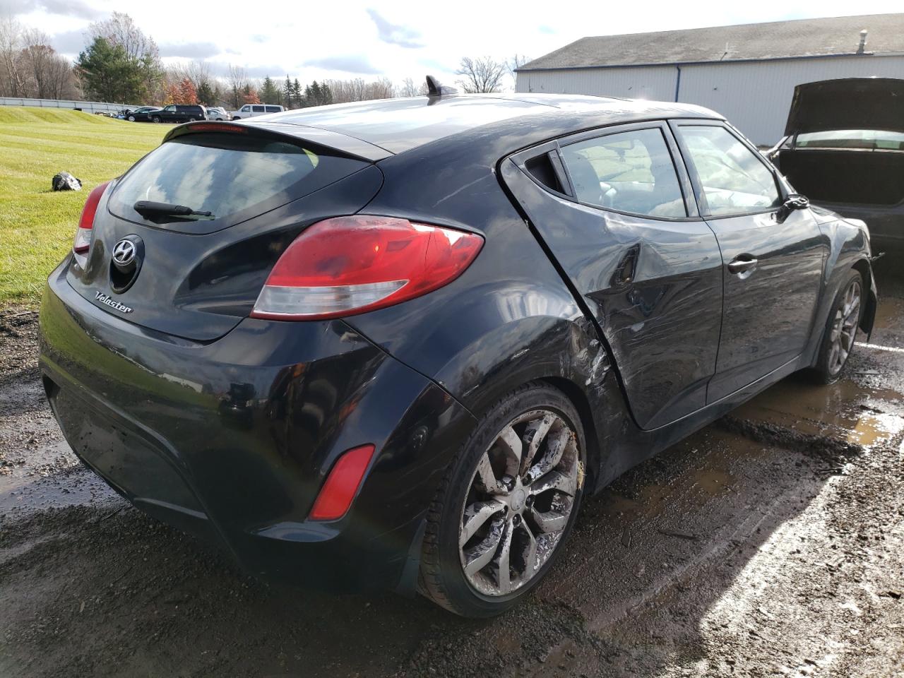 Photo 4 from auction – 2012 HYUNDAI VELOSTER with VIN KMHTC6AD3CU061134