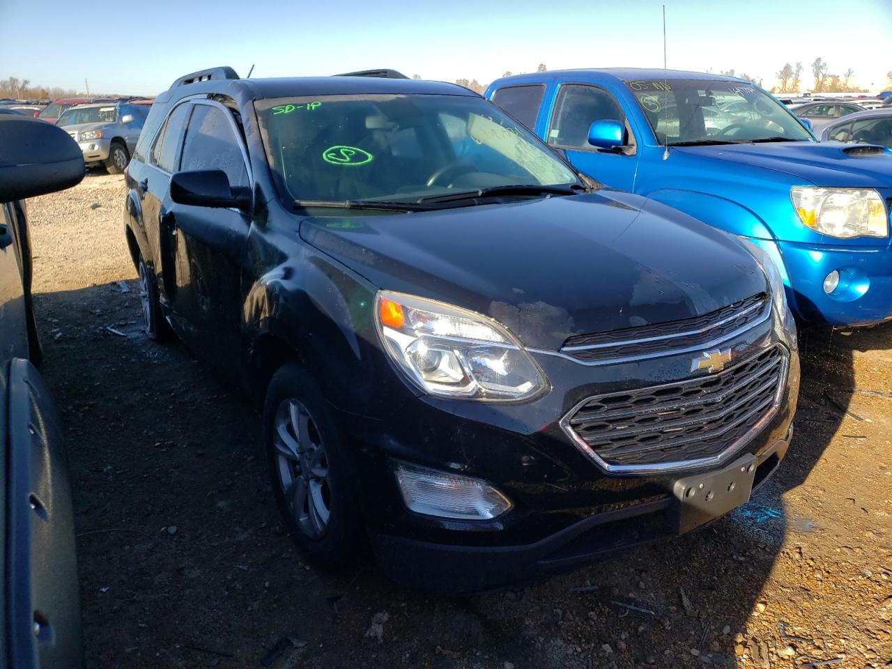 CHEVROLET EQUINOX LT 2017 with VIN 2GNALCEK7H1568440 - Photo from auction