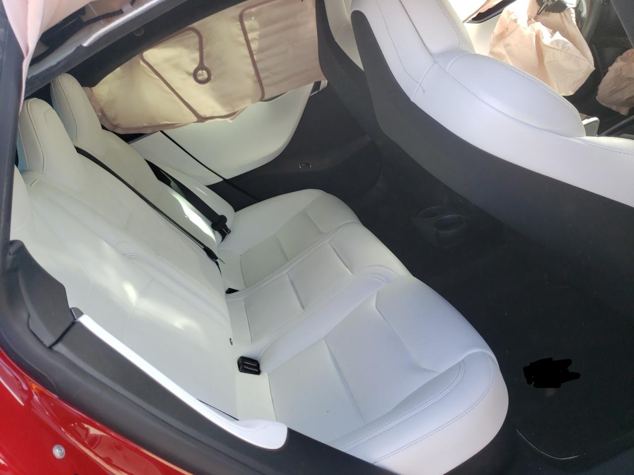 Photo 6 from auction – 2019 TESLA MODEL S with VIN 5YJSA1E42KF332050