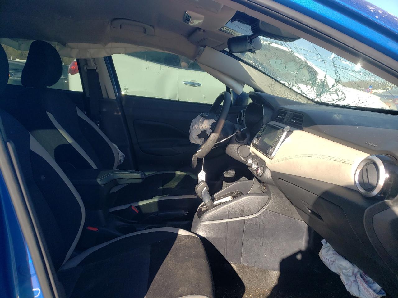 Photo 5 from auction – 2020 NISSAN VERSA SV with VIN 3N1CN8EV4LL869566