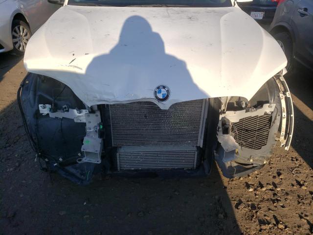 Photo 9 from auction – 2016 BMW X5 XDRIVE3 with VIN 5UXKR0C51G0P18784