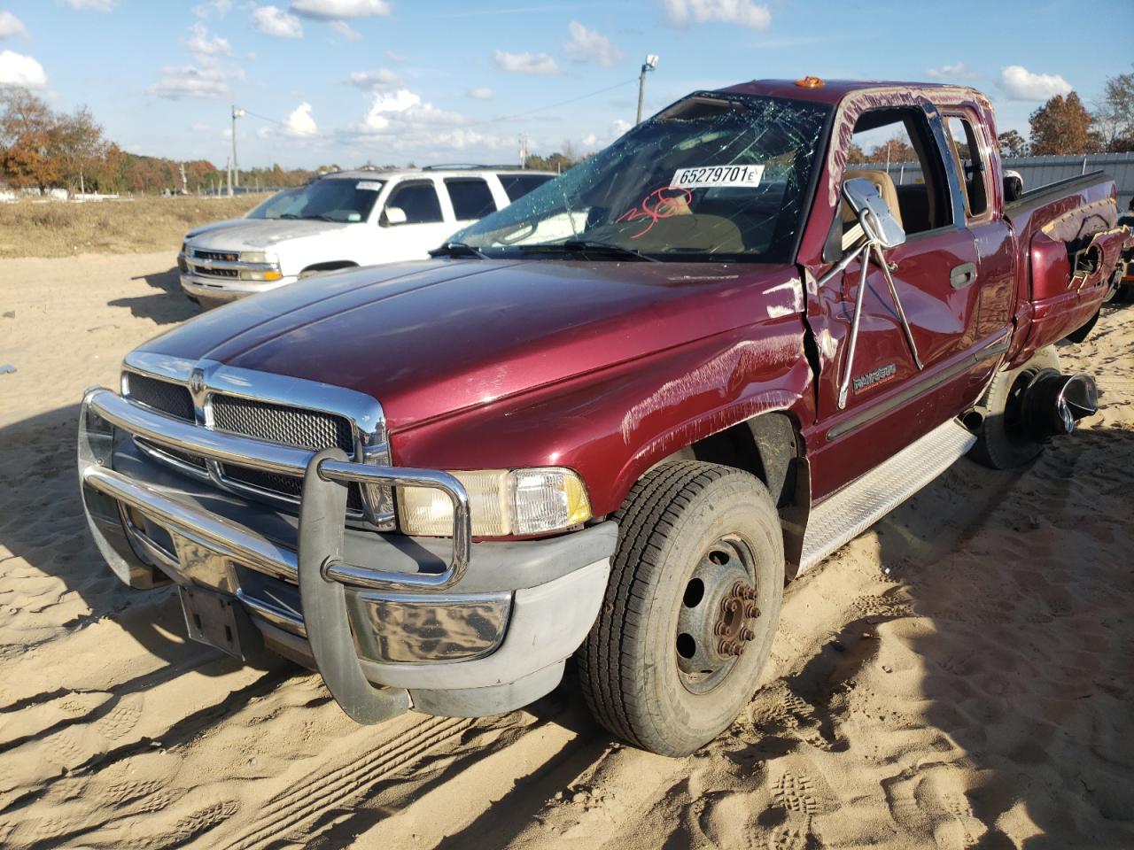 Photo 2 from auction – 2000 DODGE RAM 3500 with VIN 1B7MC3366YJ130493