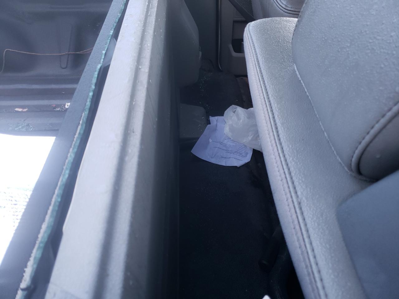 Photo 6 from auction – 2007 FORD F150 with VIN 1FTRF12217KB64835