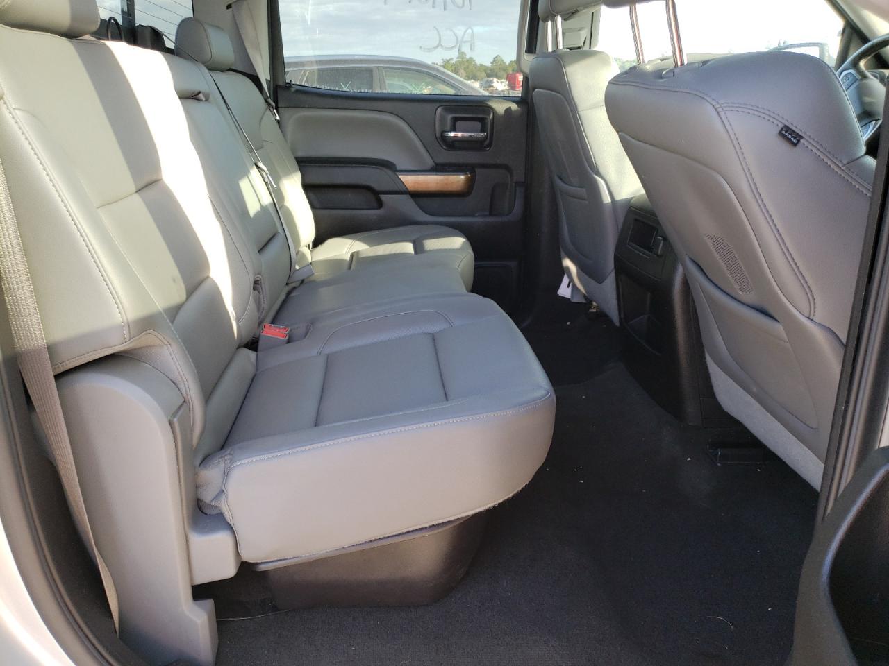 Photo 6 from auction – 2015 CHEVROLET SILVERADO with VIN 3GCPCSEC9FG198652
