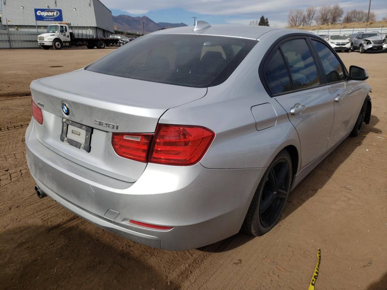 Photo 4 from auction – 2013 BMW 328 XI with VIN WBA3B3C56DF537732